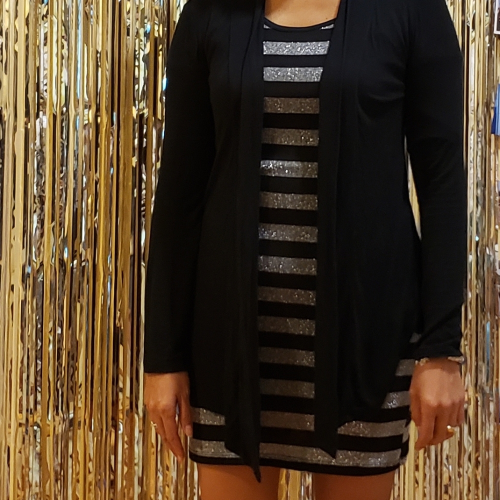 Women's Sexy Body Fitting Quarter Sleeve Dress - Picture 9 of 9